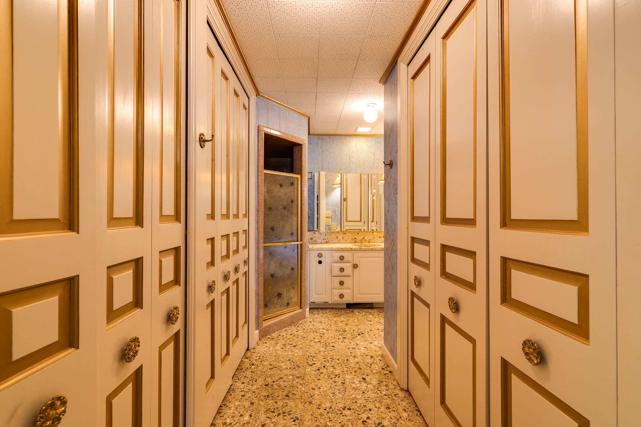  7104 Brentwood Road, Nichols Hills, OK 73116 - 物件實景