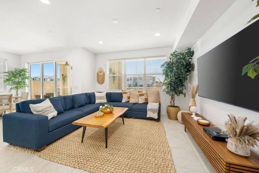 Indio, California, 92203, United States, 4 Bedrooms Bedrooms, ,5 BathroomsBathrooms,Residential,For Sale,1998481