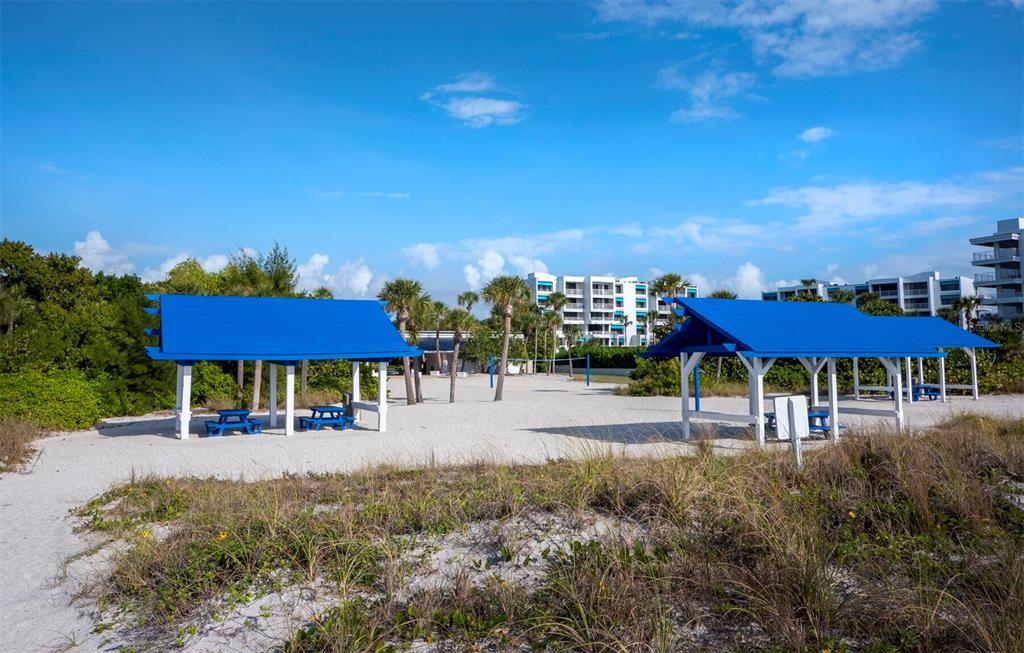 Longboat Key, Florida, 34228, United States, 2 Bedrooms Bedrooms, ,3 BathroomsBathrooms,Residential,For Sale,1942168