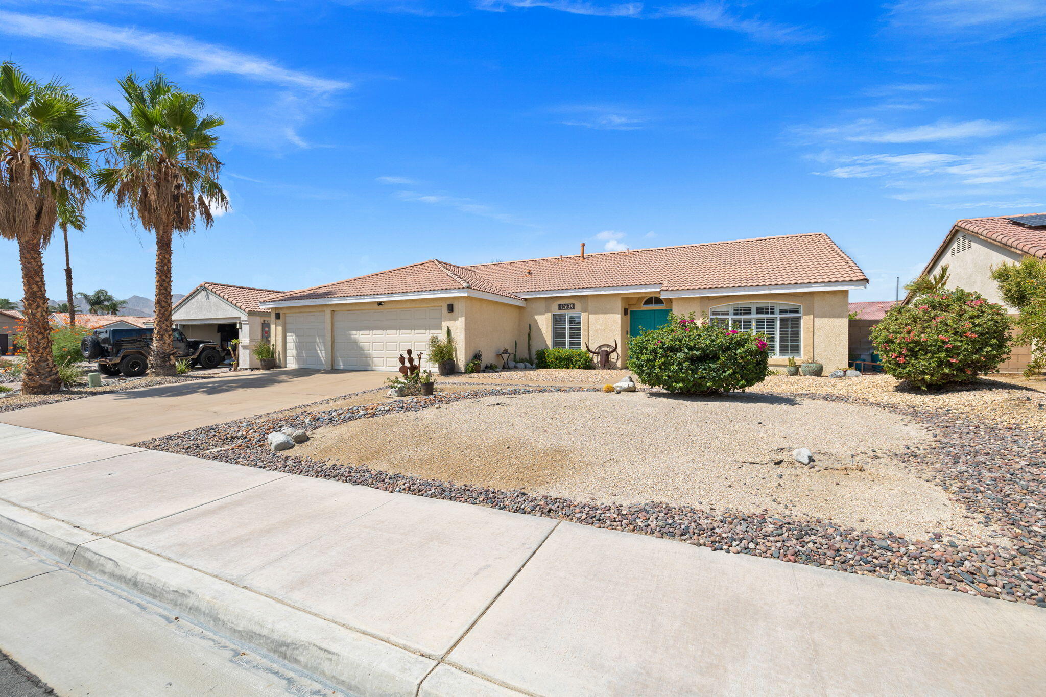 Palm Desert, California, 92211, United States, 3 Bedrooms Bedrooms, ,2 BathroomsBathrooms,Residential,For Sale,1938835