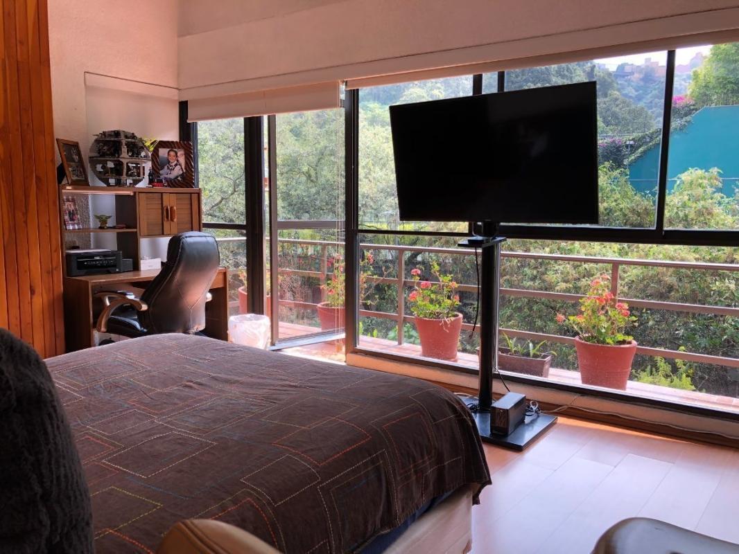Bosques de Moctezuma, Huixquilucan, Estado de México, 52784, Mexico, 4 Bedrooms Bedrooms, ,8 BathroomsBathrooms,Residential,For Sale,Bosques de Moctezuma,1621931