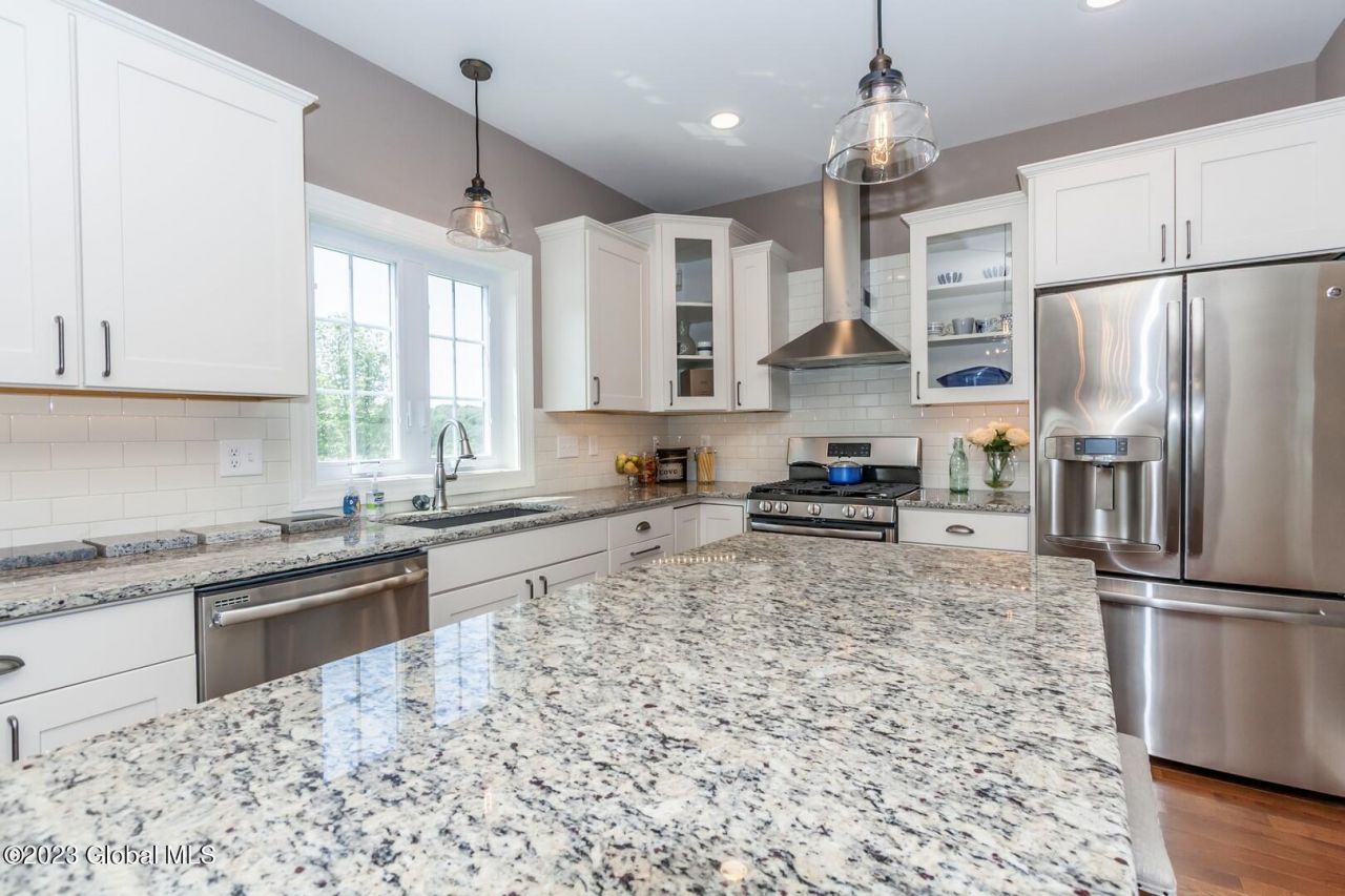 Saratoga Springs, New York, 12866, United States, 3 Bedrooms Bedrooms, ,3 BathroomsBathrooms,Residential,For Sale,1986306