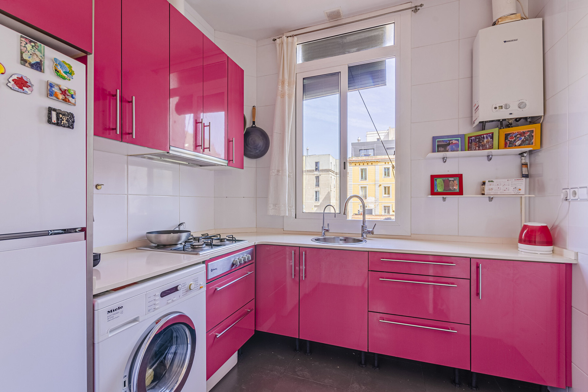  Fascinating exterior apartment with views of Pasaje Permanyer - 物件實景