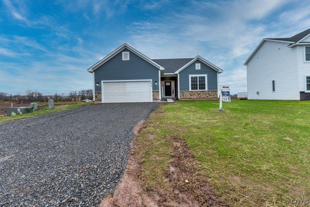 Baldwinsville, New York, 13027, United States, 2 Bedrooms Bedrooms, ,2 BathroomsBathrooms,Residential,For Sale,1868544