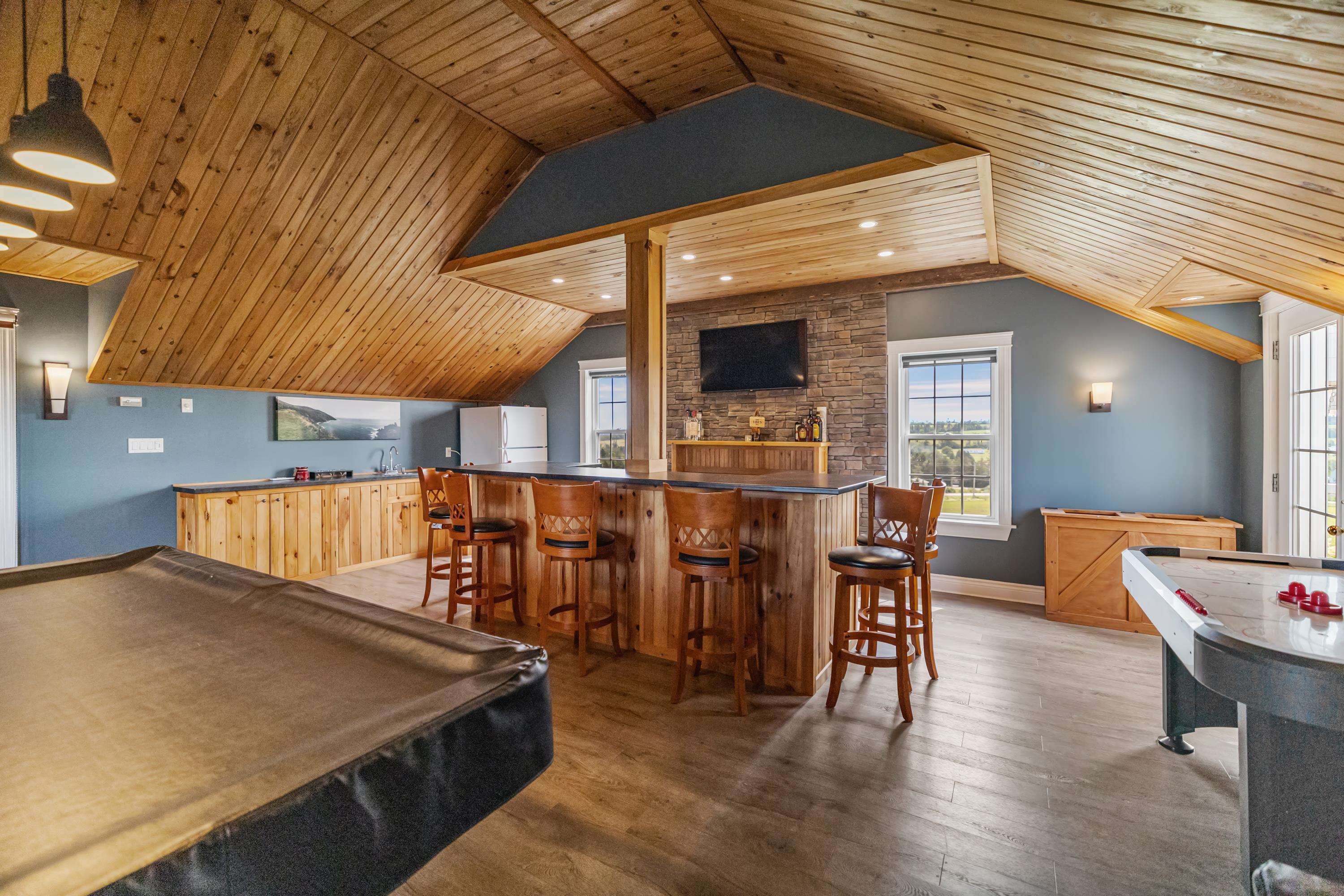 HUNTER RIVER, Prince Edward Island, C0A 1N0, CA, 5 Bedrooms Bedrooms, ,3 BathroomsBathrooms,Residential,For Sale,1883380