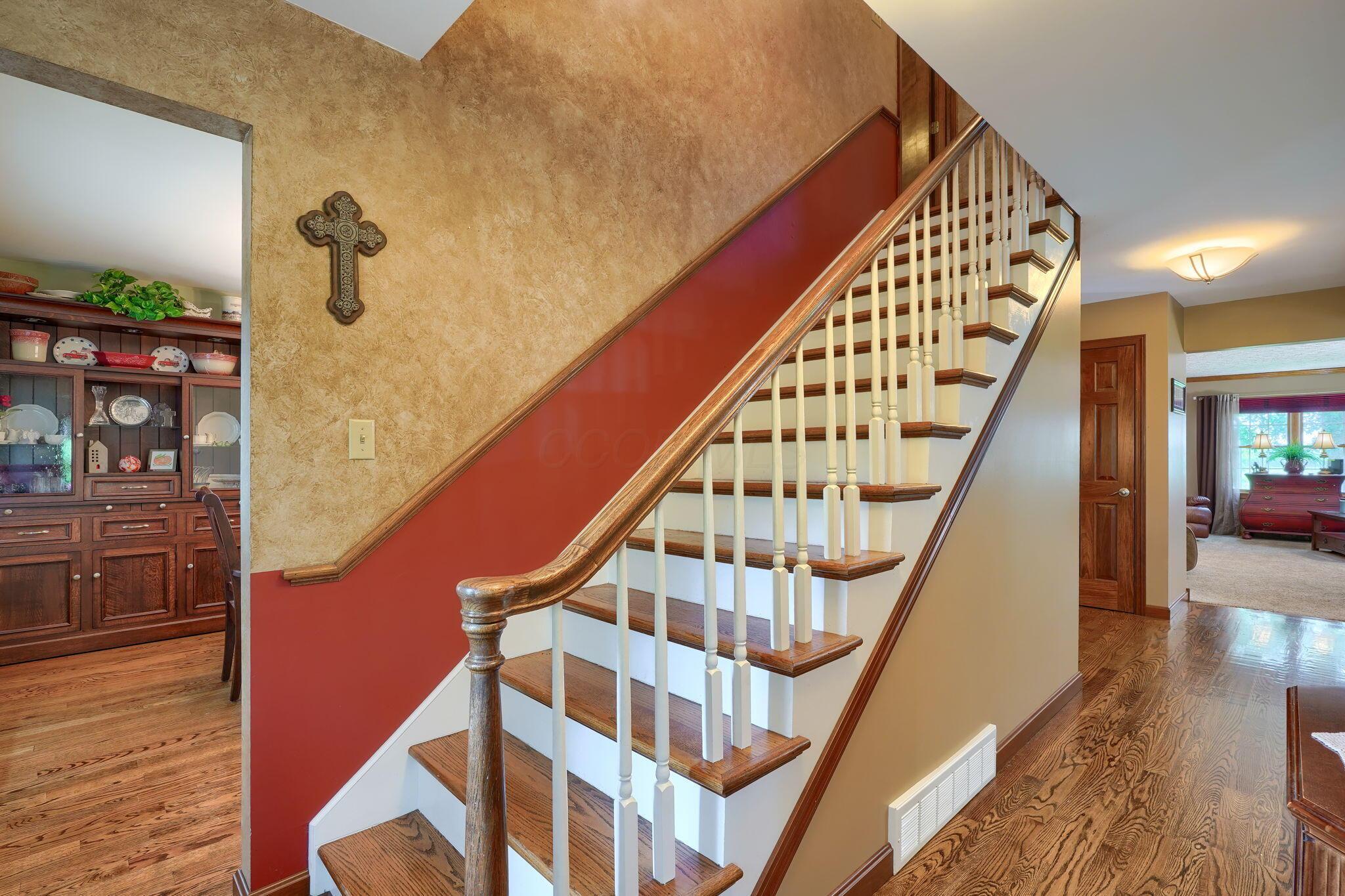 Circleville, Ohio, 43113, United States, 3 Bedrooms Bedrooms, ,3 BathroomsBathrooms,Residential,For Sale,1892160