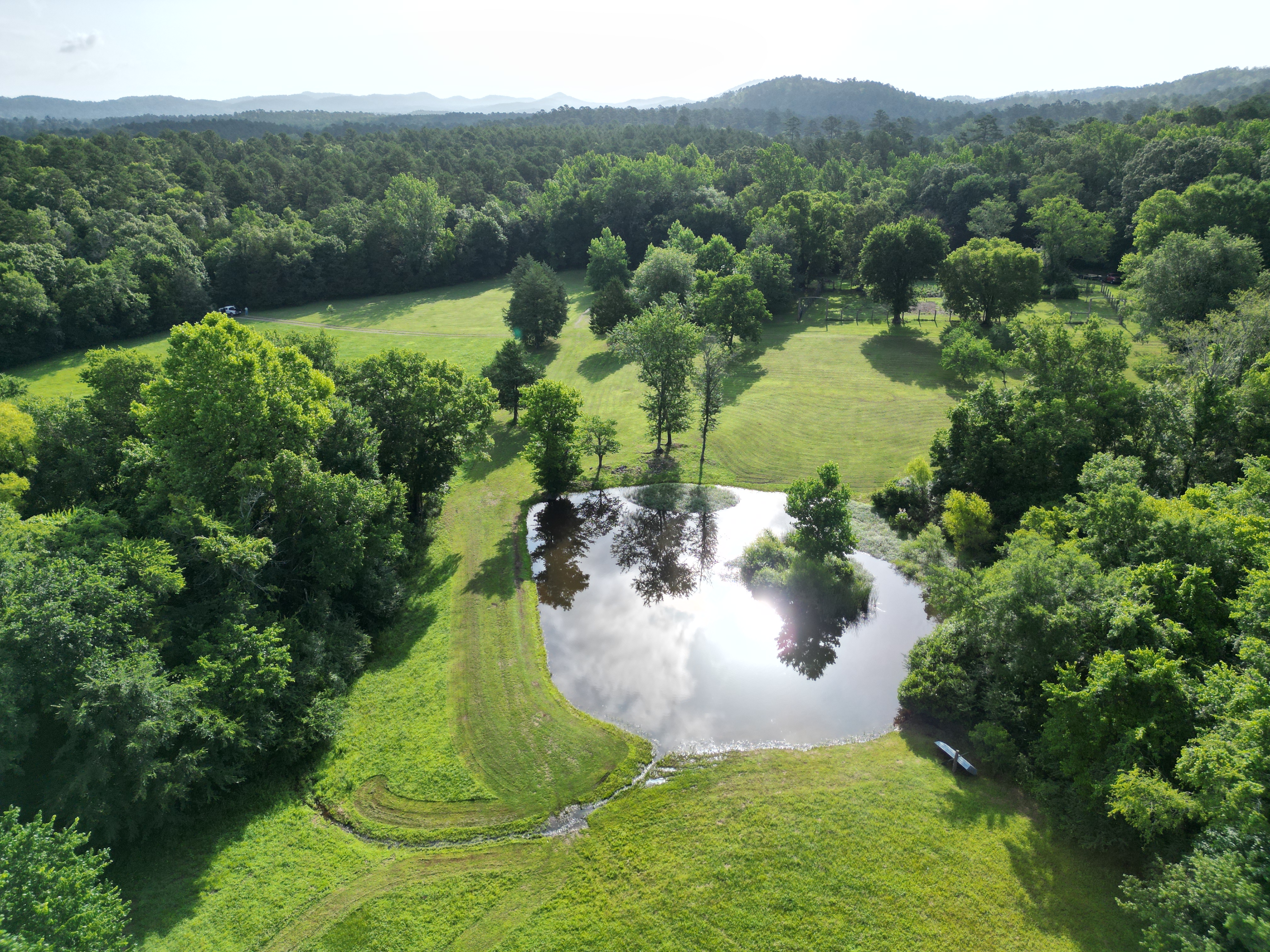 Mena, Arkansas, 71953, United States, 3 Bedrooms Bedrooms, ,3 BathroomsBathrooms,Residential,For Sale,1979119
