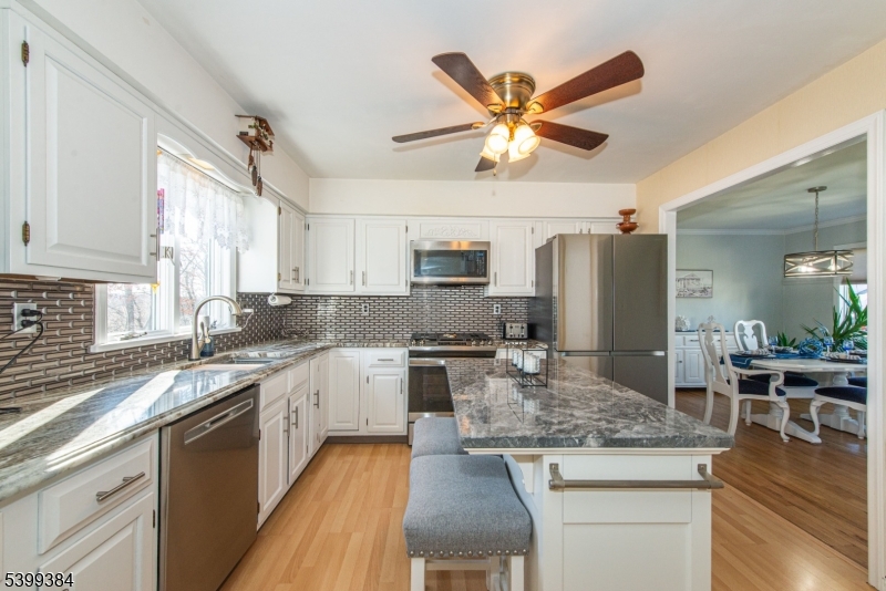 Wharton Boro, New Jersey, 07885, United States, 3 Bedrooms Bedrooms, ,2 BathroomsBathrooms,Residential,For Sale,2003282