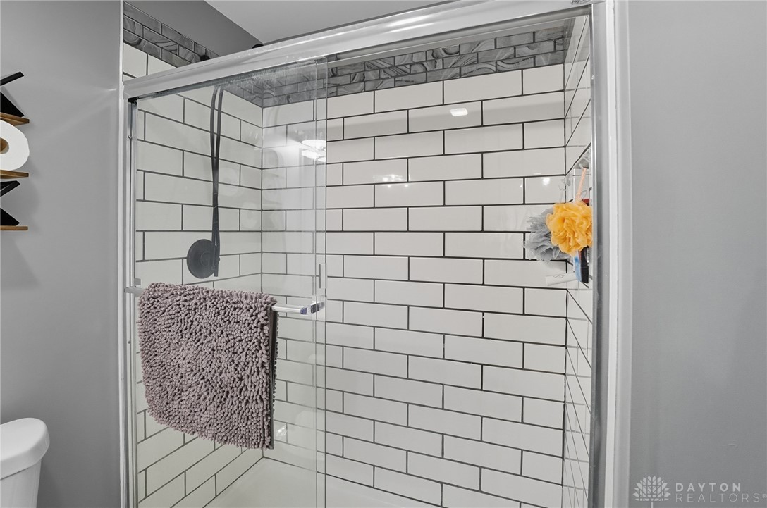 Cincinnati, Ohio, 45245, United States, 4 Bedrooms Bedrooms, ,4 BathroomsBathrooms,Residential,For Sale,1996154