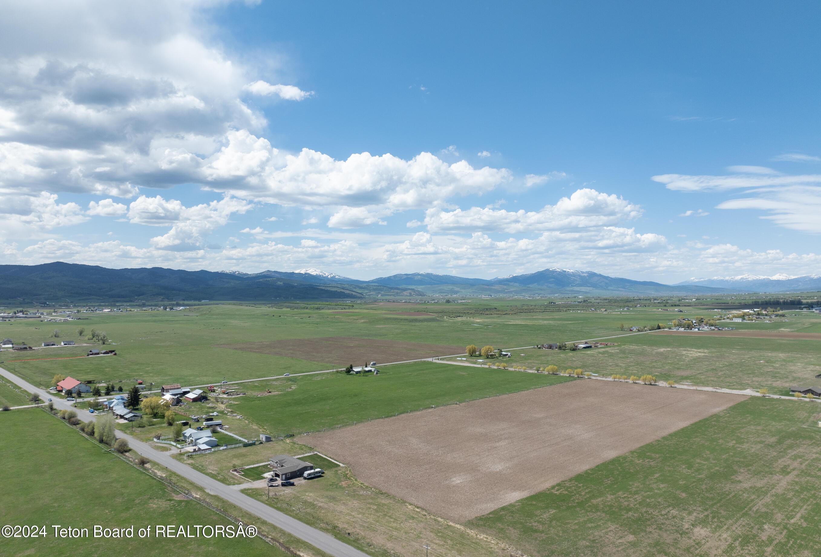 Thayne, Wyoming, 83127, United States, ,Residential,For Sale,1921409