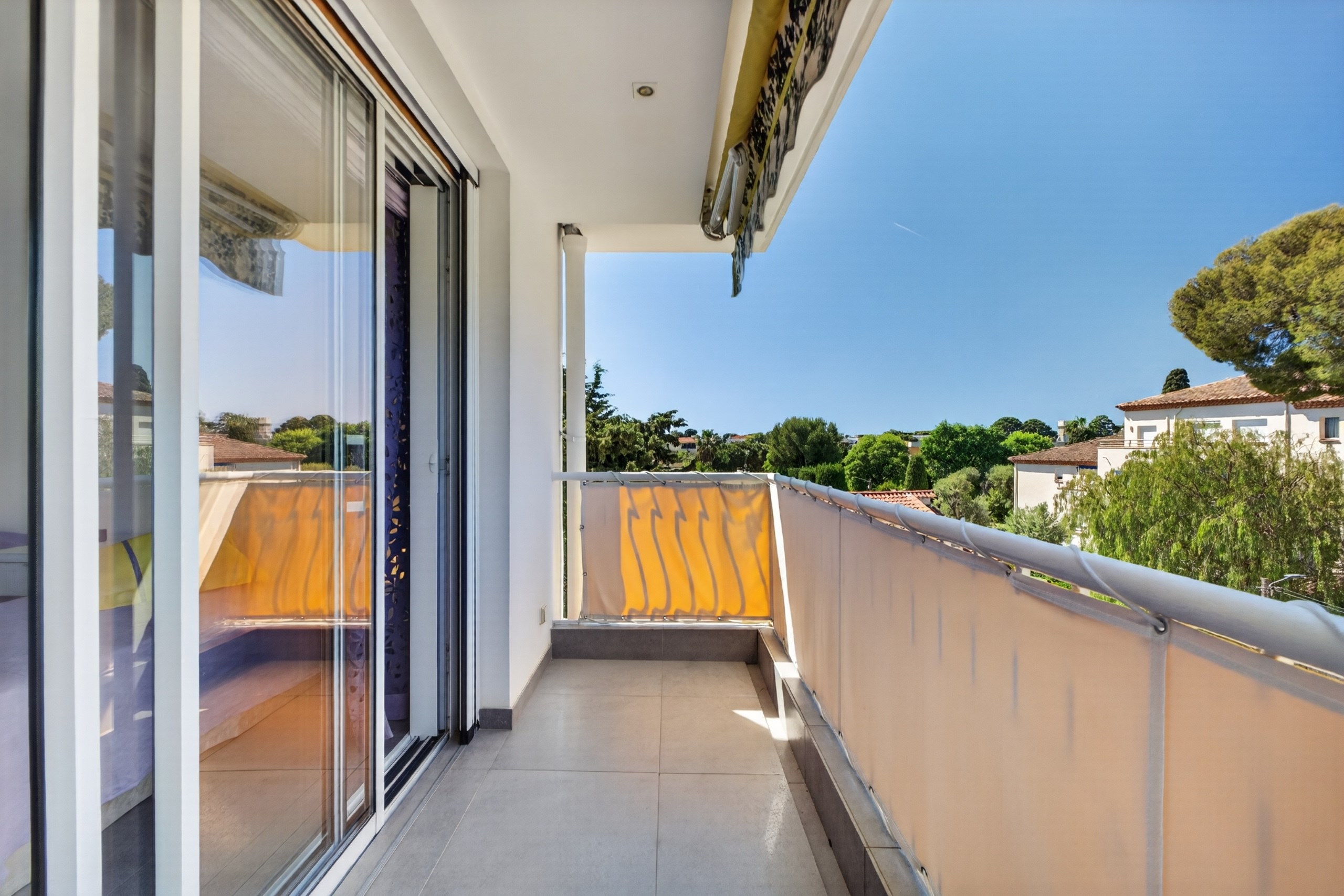  Top floor apartment with sea views and terraces in Cap d’Antibes - 物件實景