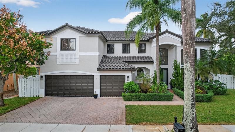 Miramar, Florida, 33027, United States, 5 Bedrooms Bedrooms, ,3 BathroomsBathrooms,Residential,For Sale,1987631