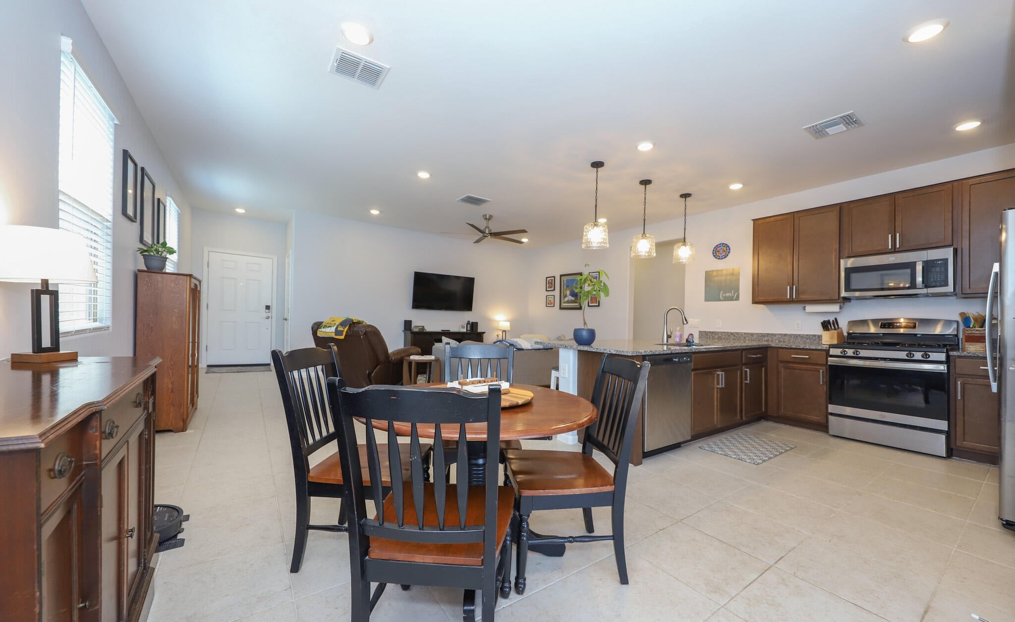  7136 W Vineridge Drive, Tucson, AZ 85757 - 物件實景