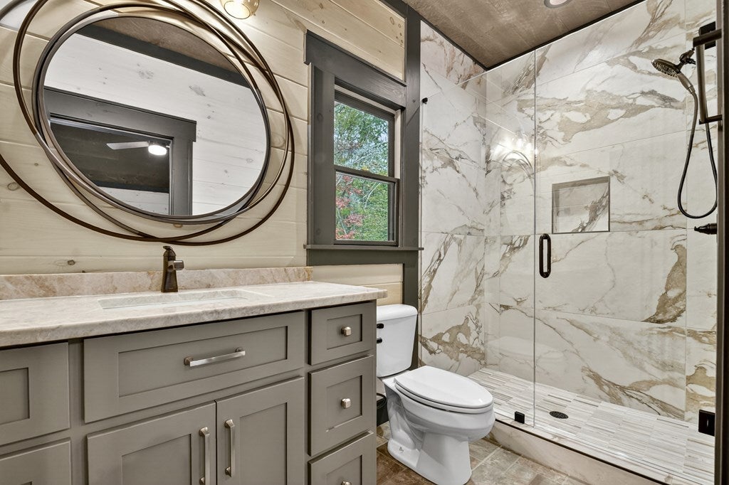 Mineral Bluff, Georgia, 30559, United States, 4 Bedrooms Bedrooms, ,5 BathroomsBathrooms,Residential,For Sale,1986837