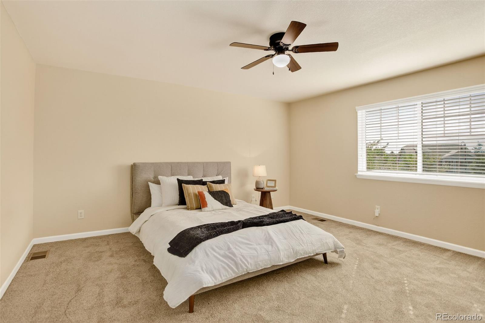 Aurora, Colorado, 80018, United States, 4 Bedrooms Bedrooms, ,3 BathroomsBathrooms,Residential,For Sale,1949801