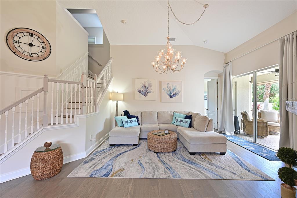 Bradenton, Florida, 34212, United States, 5 Bedrooms Bedrooms, ,3 BathroomsBathrooms,Residential,For Sale,1897819