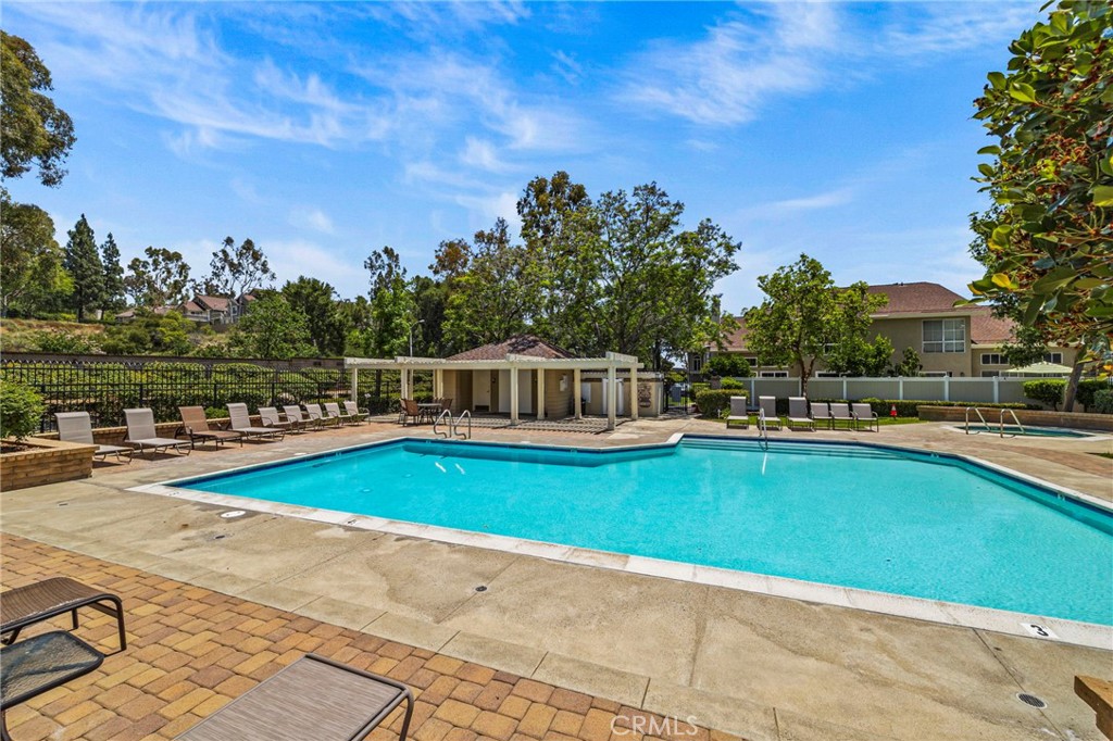 26295 Lily Glen #22, Lake Forest, California, 92630, United States, 3 Bedrooms Bedrooms, ,3 BathroomsBathrooms,Residential,For Sale,26295 Lily Glen #22,1570994