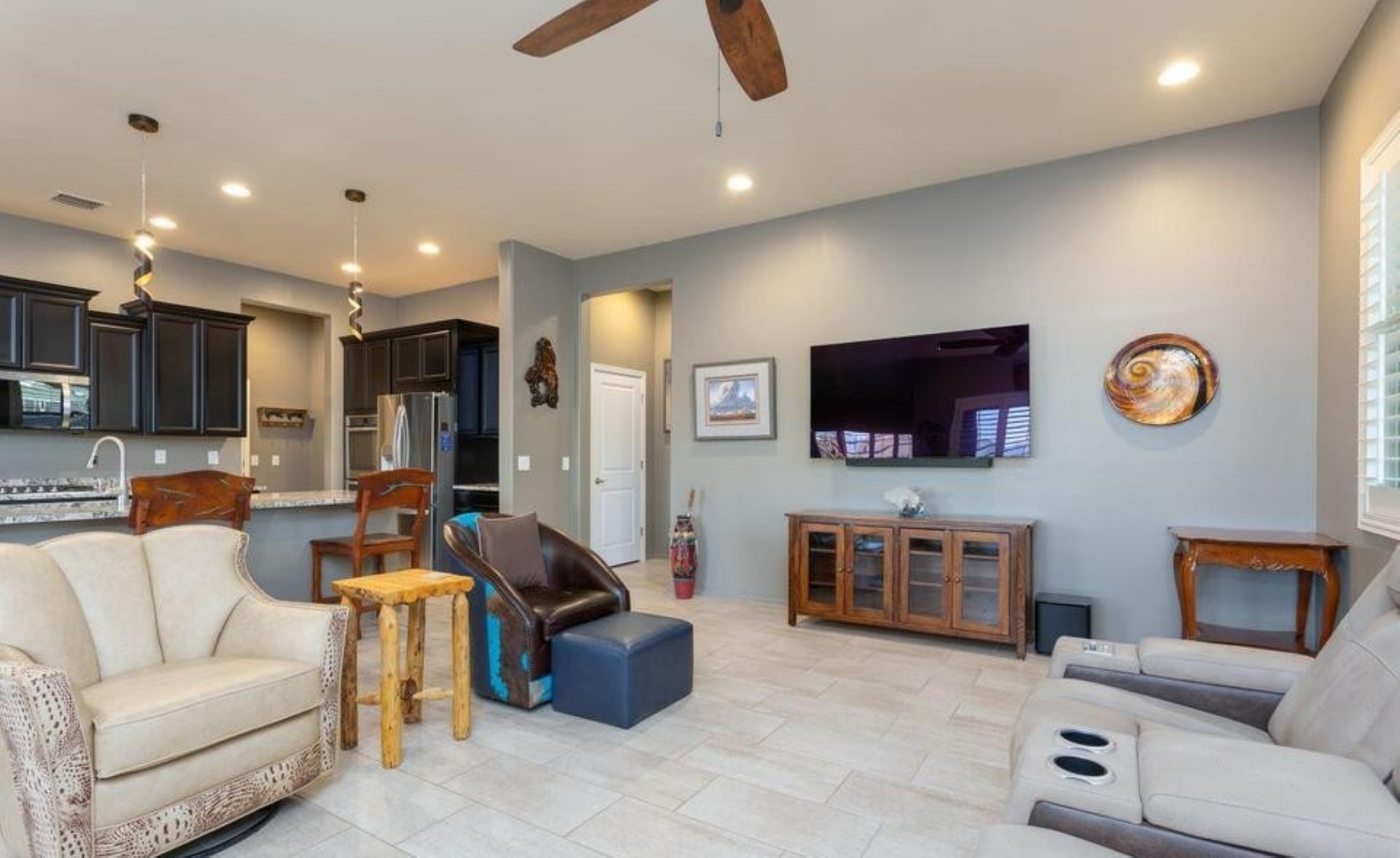  2484 W Music Mountains Drive¦Green Valley, AZ - 物件實景