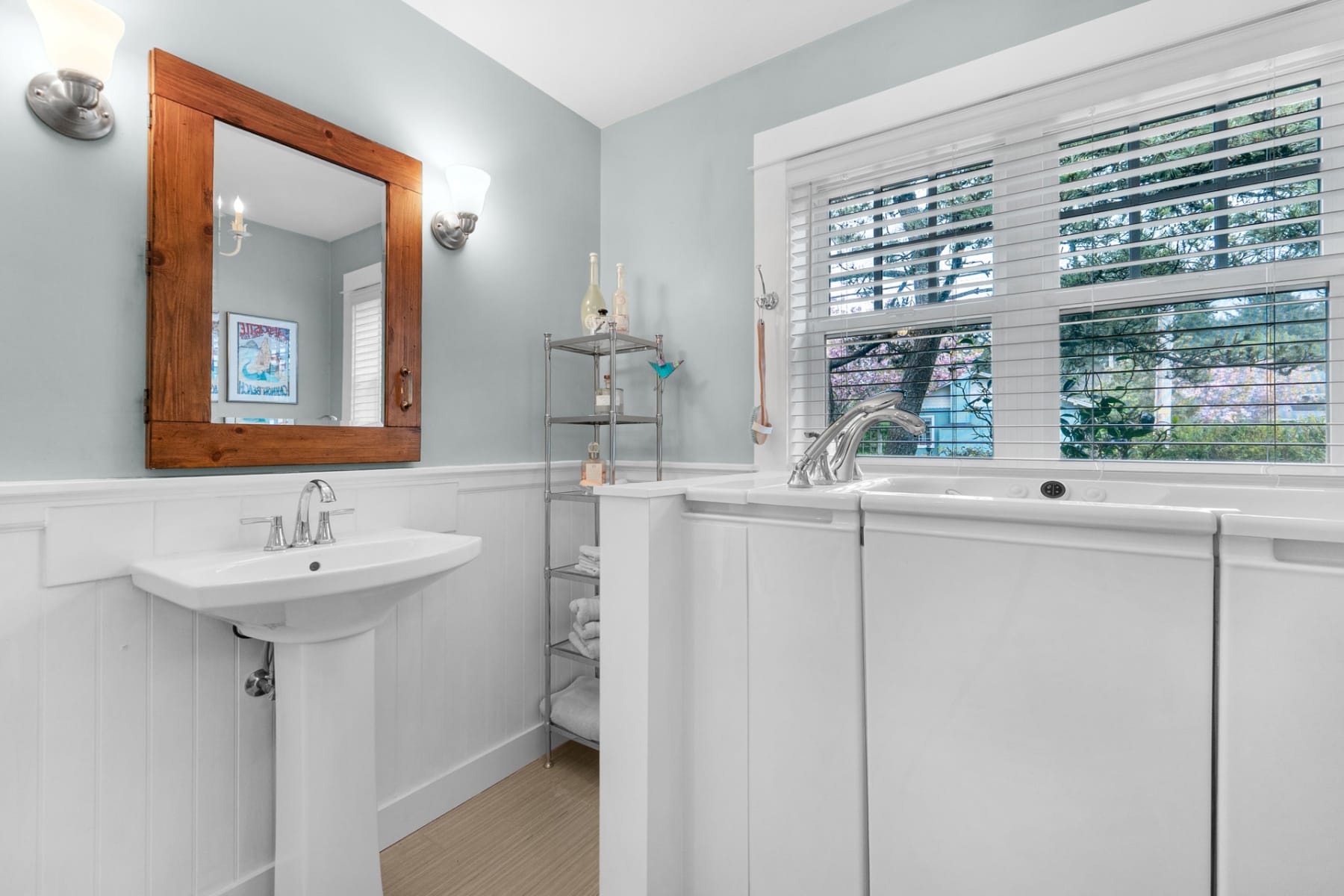  432 S HEMLOCK ST Cannon Beach, OR 97110 - 物件實景