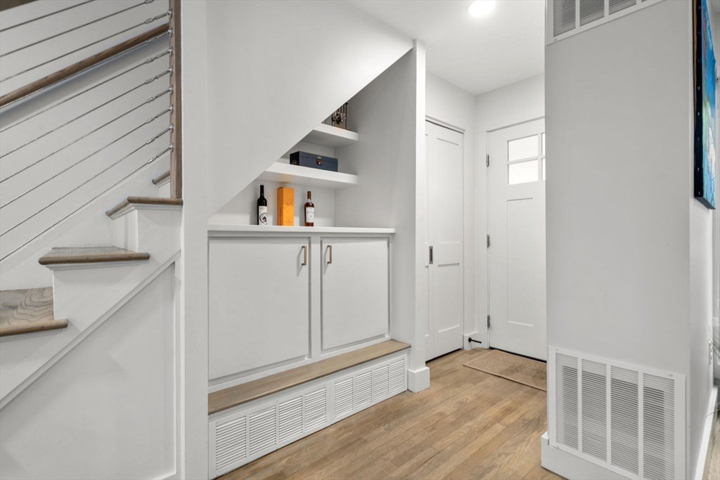 Brookline, Massachusetts, 02446, United States, 3 Bedrooms Bedrooms, ,2 BathroomsBathrooms,Residential,For Sale,1891441