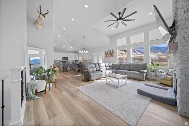 Lake Point, Utah, 84074, United States, 3 Bedrooms Bedrooms, ,3 BathroomsBathrooms,Residential,For Sale,1998720