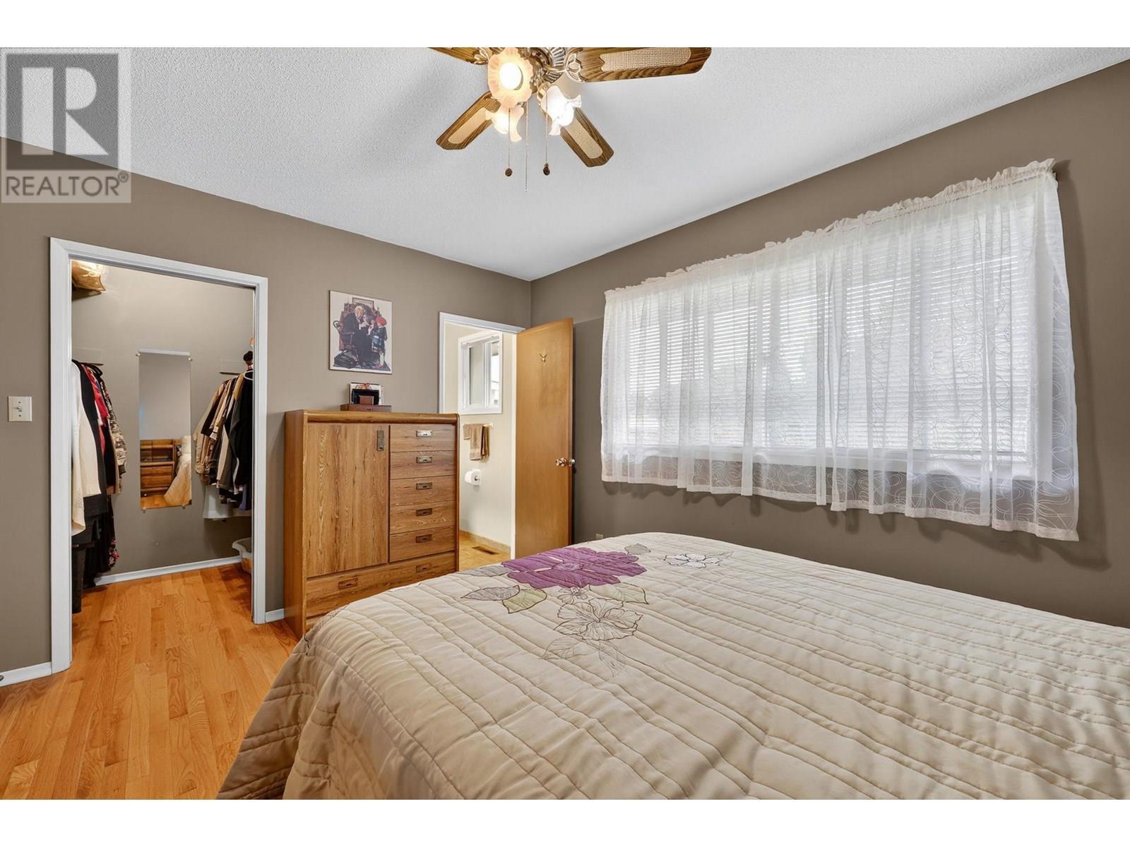 KELOWNA, British Columbia, V1Y 3S7, CA, 5 Bedrooms Bedrooms, ,2 BathroomsBathrooms,Residential,For Sale,1902795