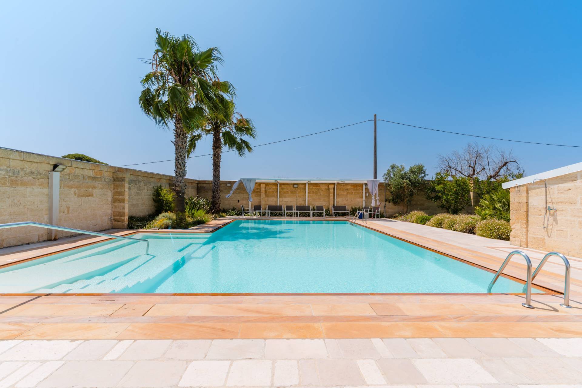 Ruffano, Lecce, 73049, IT, 4 Bedrooms Bedrooms, ,4 BathroomsBathrooms,Residential,For Sale,1892683