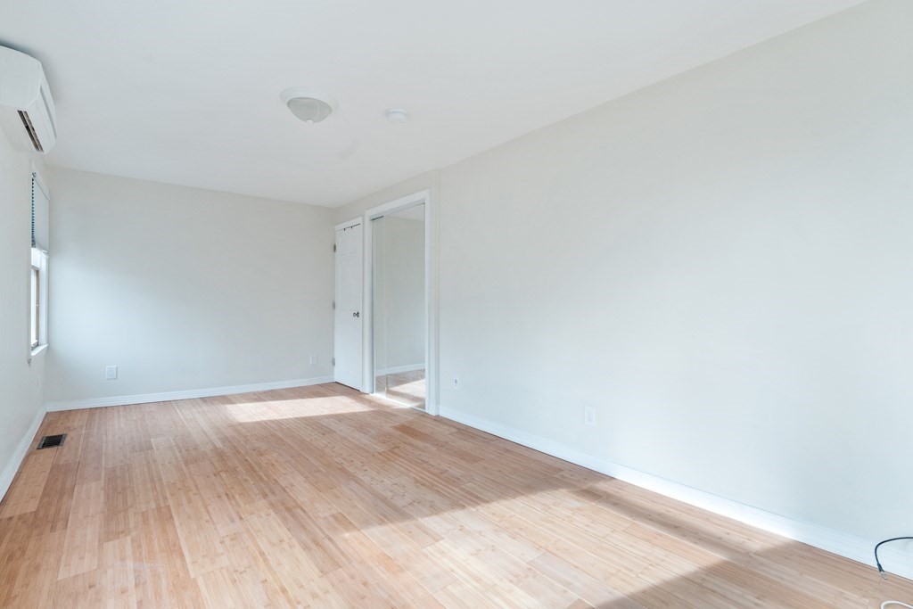 Dedham, Massachusetts, 02136, United States, 3 Bedrooms Bedrooms, ,2 BathroomsBathrooms,Residential,For Sale,1927811