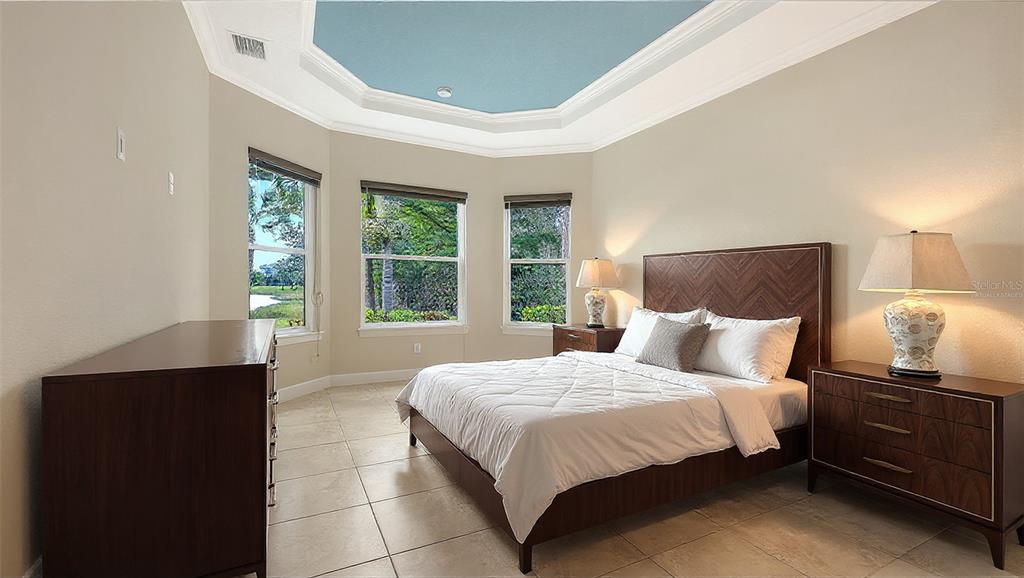 Sarasota, Florida, 34231, United States, 2 Bedrooms Bedrooms, ,3 BathroomsBathrooms,Residential,For Sale,2002128