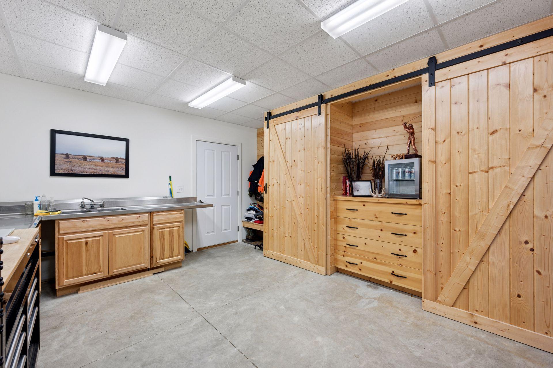 Spicer, Minnesota, 56288, United States, 5 Bedrooms Bedrooms, ,3 BathroomsBathrooms,Residential,For Sale,1993324