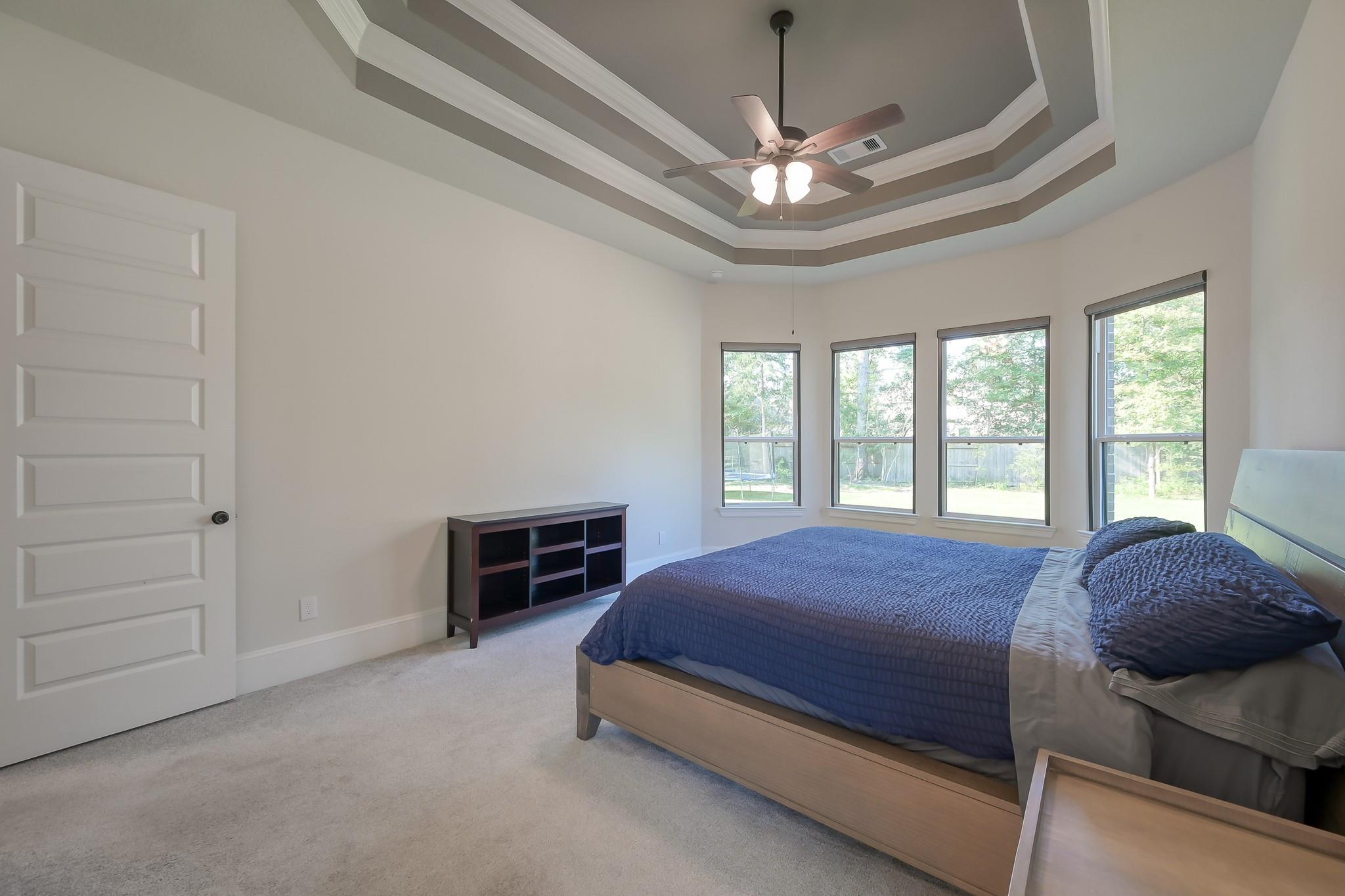 Conroe, Texas, 77318, United States, 5 Bedrooms Bedrooms, ,5 BathroomsBathrooms,Residential,For Sale,1977053