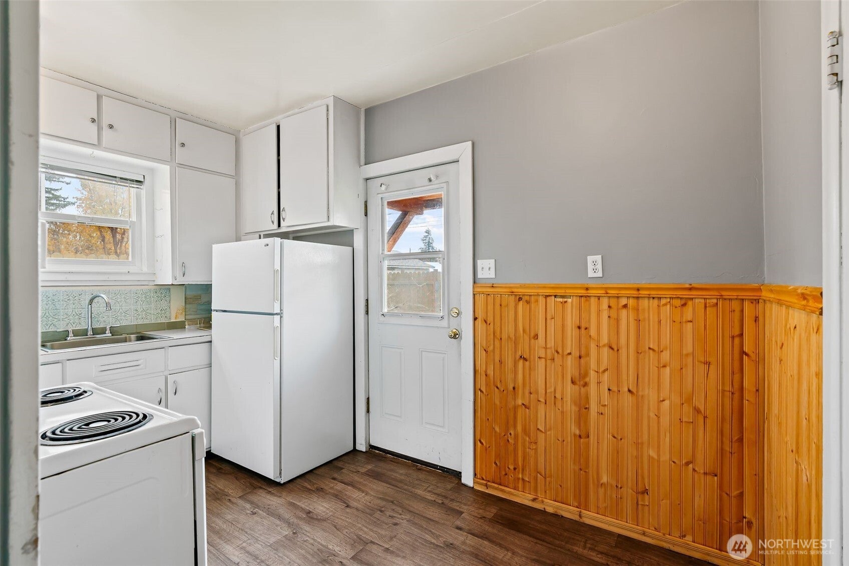 Ellensburg, Washington, 98926, United States, 3 Bedrooms Bedrooms, ,3 BathroomsBathrooms,Residential,For Sale,1991270