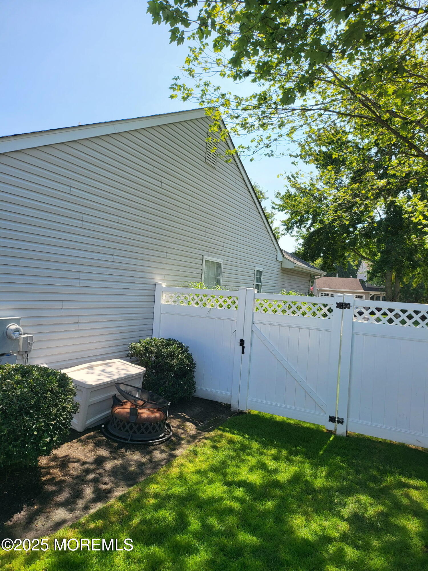 Brick, New Jersey, 08723, United States, 3 Bedrooms Bedrooms, ,2 BathroomsBathrooms,Residential,For Sale,1979399