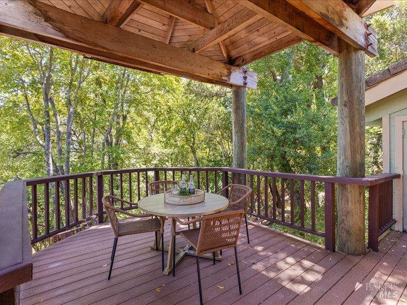 Novato, California, 94947, United States, 5 Bedrooms Bedrooms, ,4 BathroomsBathrooms,Residential,For Sale,1973889