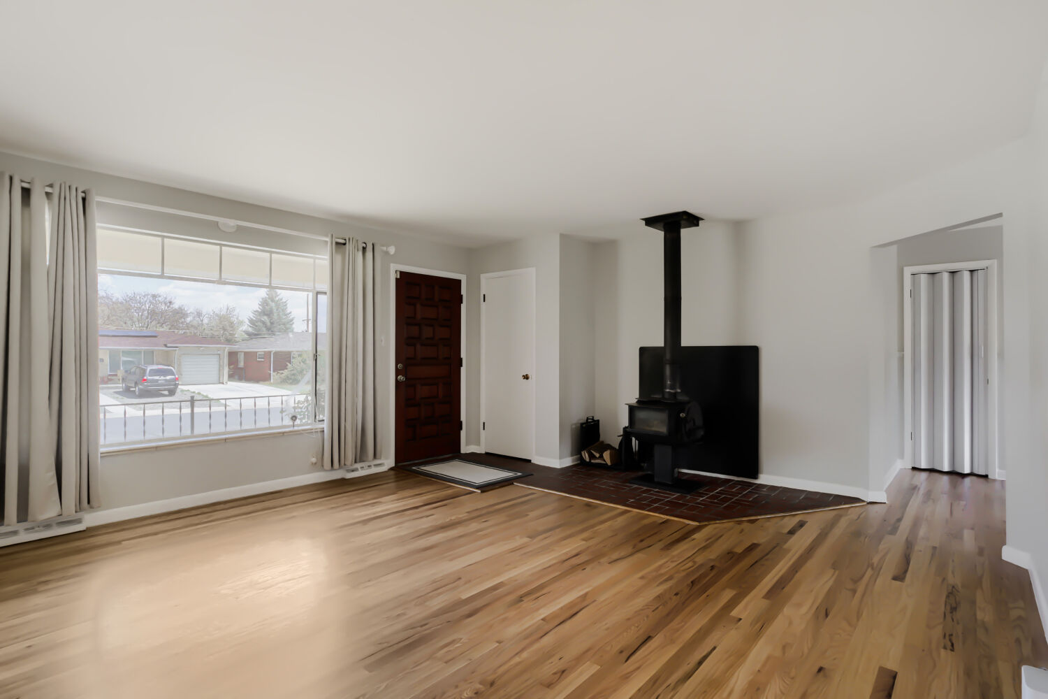 Lakewood, Colorado, 80232, United States, 4 Bedrooms Bedrooms, ,1 BathroomBathrooms,Residential,For Sale,2044778