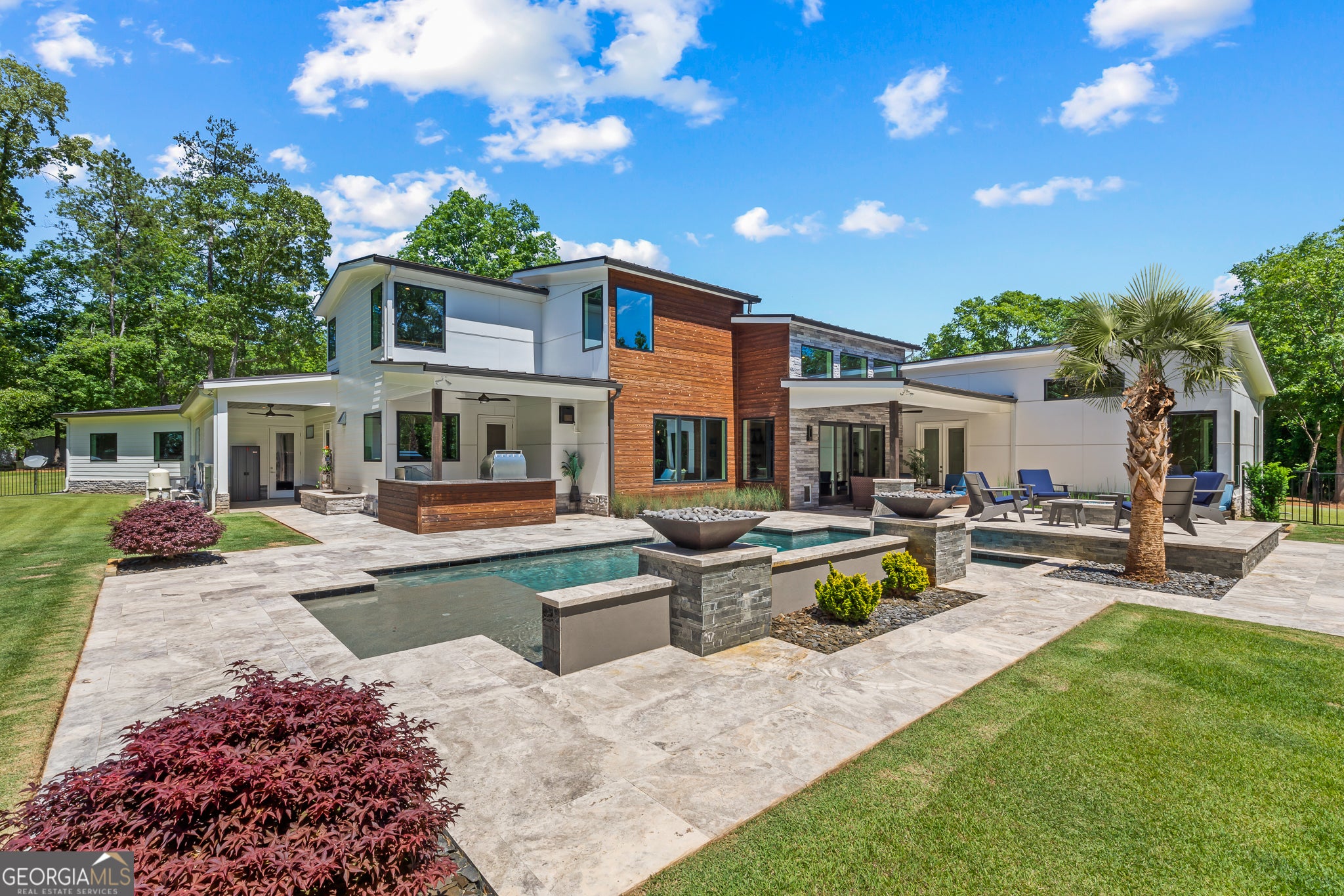 Tyrone, Georgia, 30290, United States, 4 Bedrooms Bedrooms, ,4 BathroomsBathrooms,Residential,For Sale,1978497