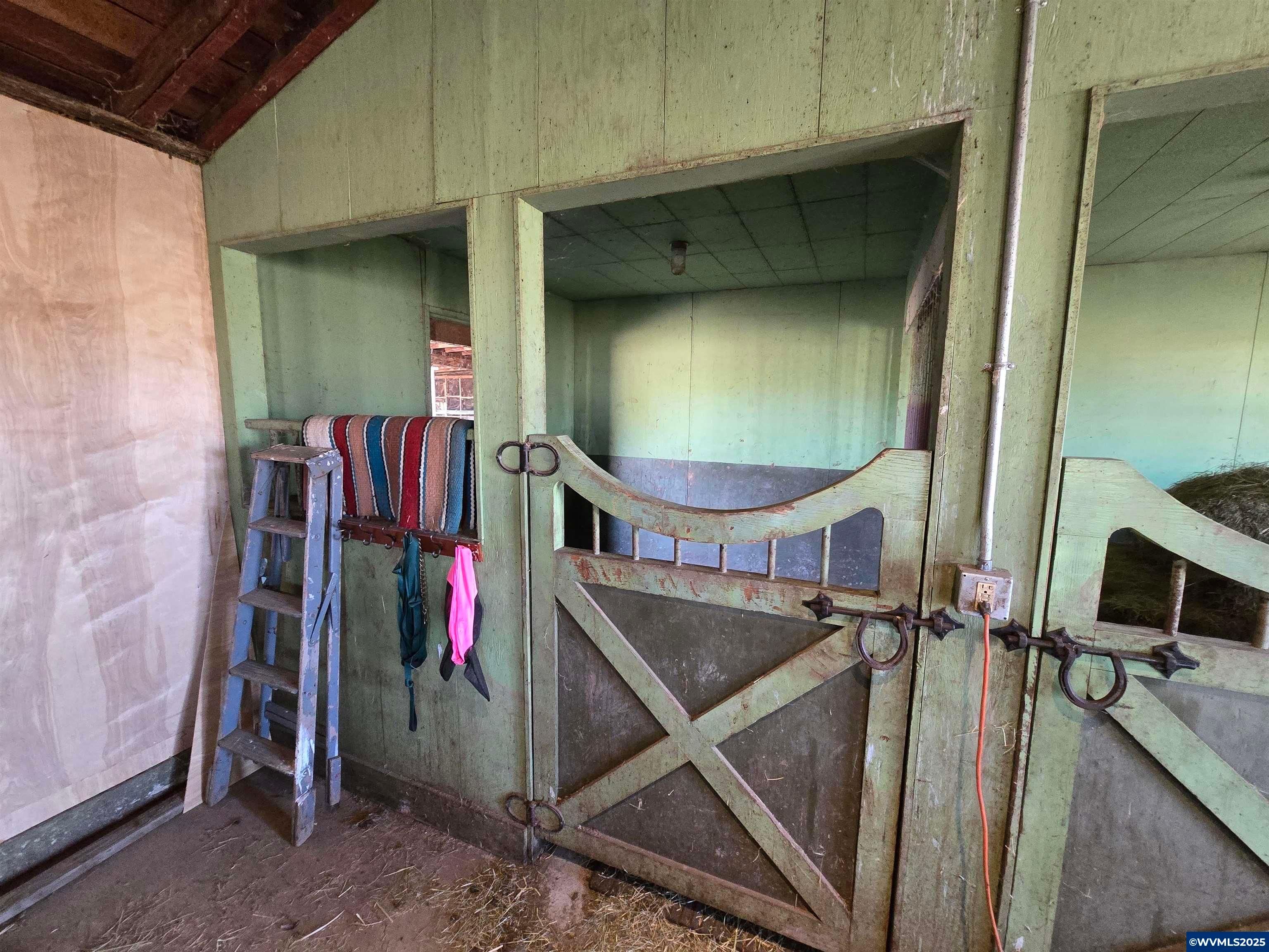 Lebanon, Oregon, 97355, United States, 3 Bedrooms Bedrooms, ,2 BathroomsBathrooms,Residential,For Sale,1911753
