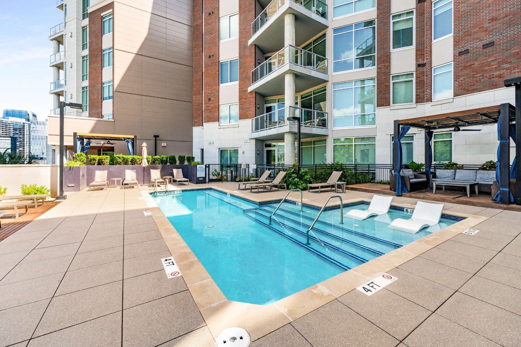  20 Rutledge St, Nashville, TN, 37210 - 物件實景