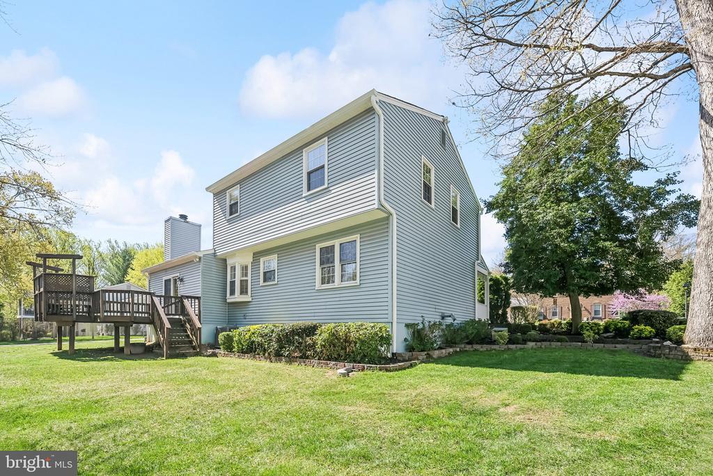 Springfield, Virginia, 22153, United States, 3 Bedrooms Bedrooms, ,3 BathroomsBathrooms,Residential,For Sale,1895799