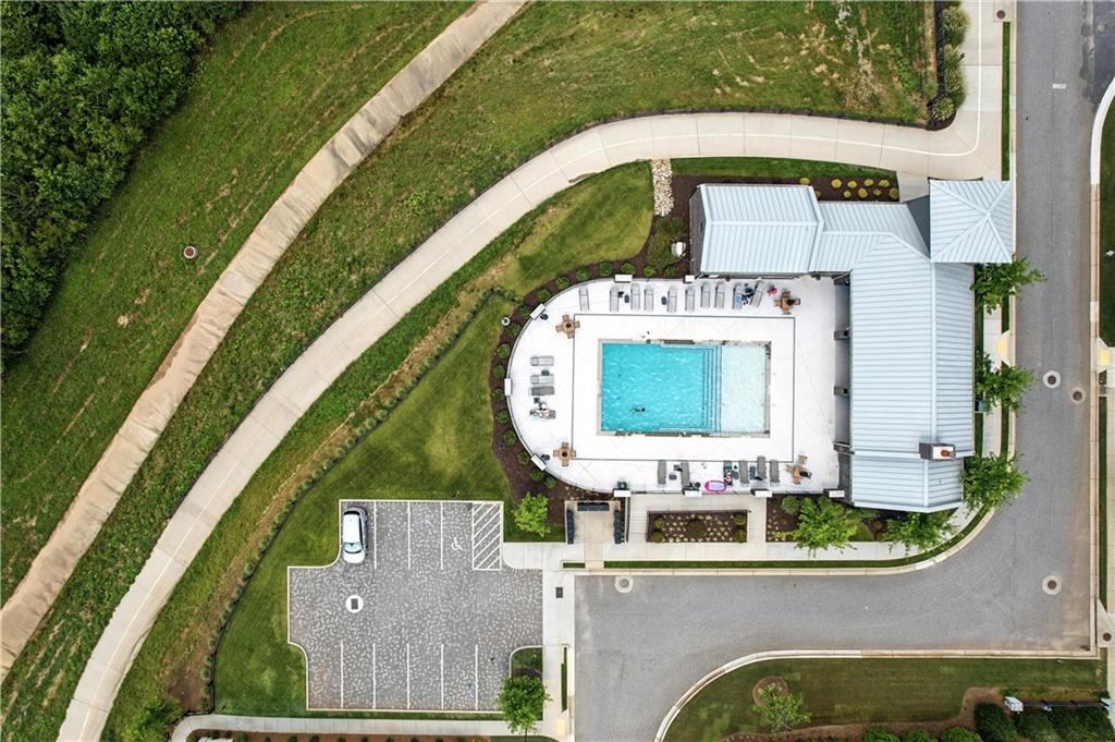 Alpharetta, Georgia, 30005, United States, 3 Bedrooms Bedrooms, ,3 BathroomsBathrooms,Residential,For Sale,1907831