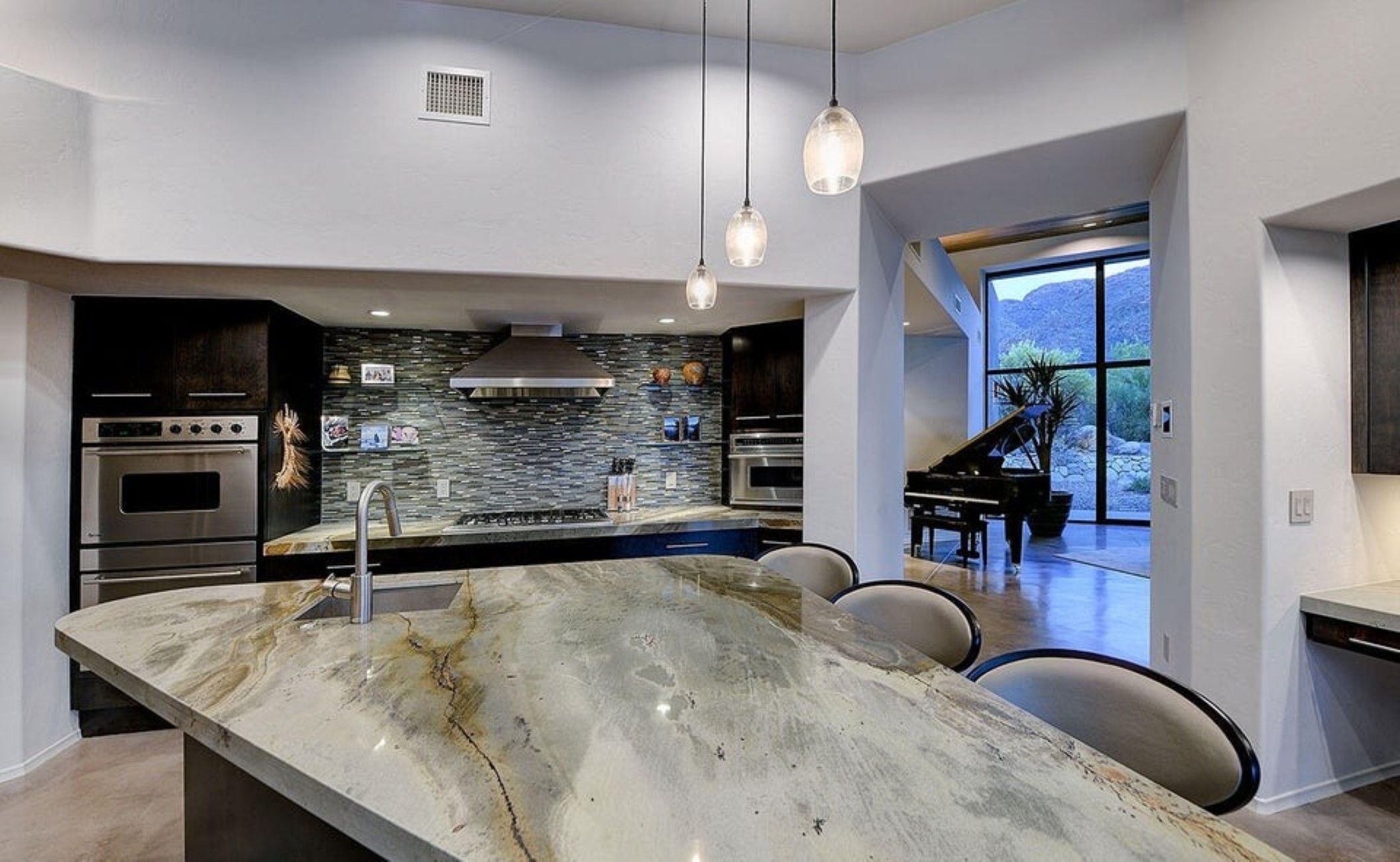  2004 E Desert Garden Drive, Tucson, AZ 85718 - 物件實景