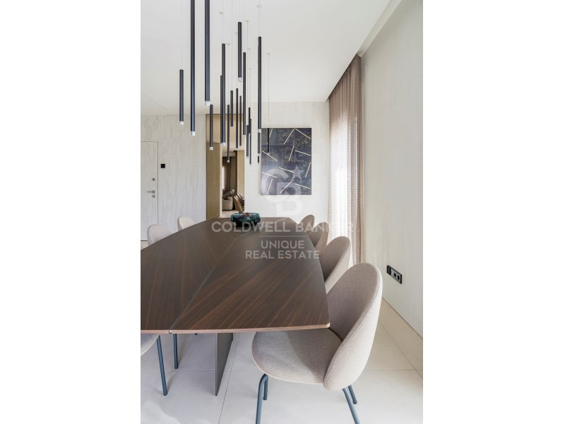 Madrid, Comunidad de Madrid, ES, 3 Bedrooms Bedrooms, ,4 BathroomsBathrooms,Residential,For Sale,1987772