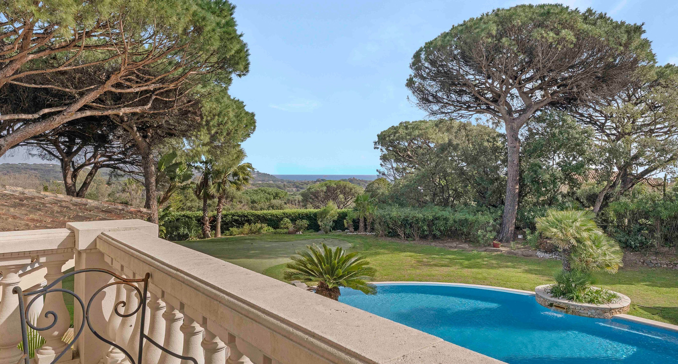  Saint-Tropez villa 300 sqm, sea view, renovation potential near Pampelonne - 物件實景