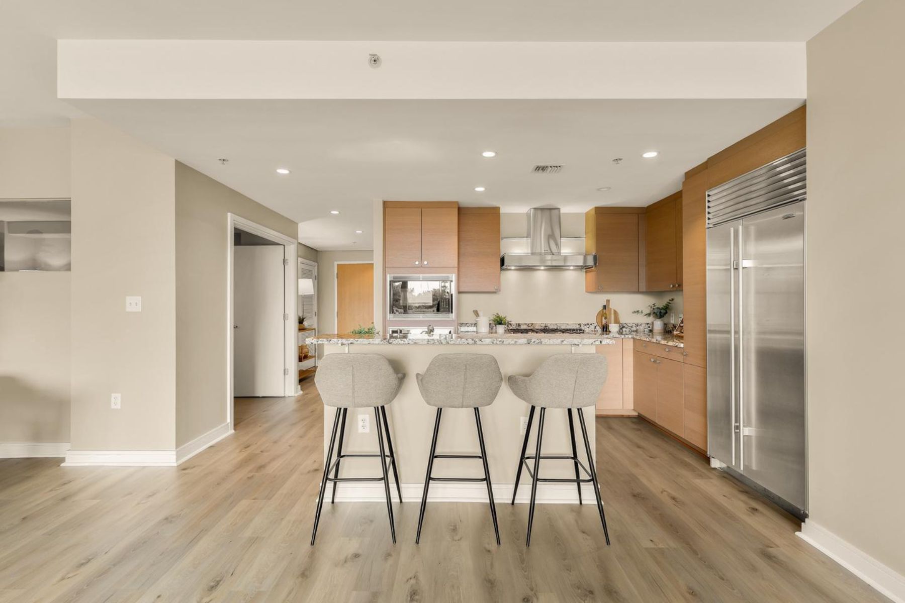  6820 Wisconsin Avenue, Bethesda, MD, 20814 - 物件實景