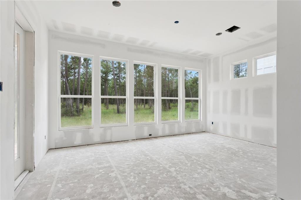 Covington, Louisiana, 70433, United States, 5 Bedrooms Bedrooms, ,5 BathroomsBathrooms,Residential,For Sale,1989575