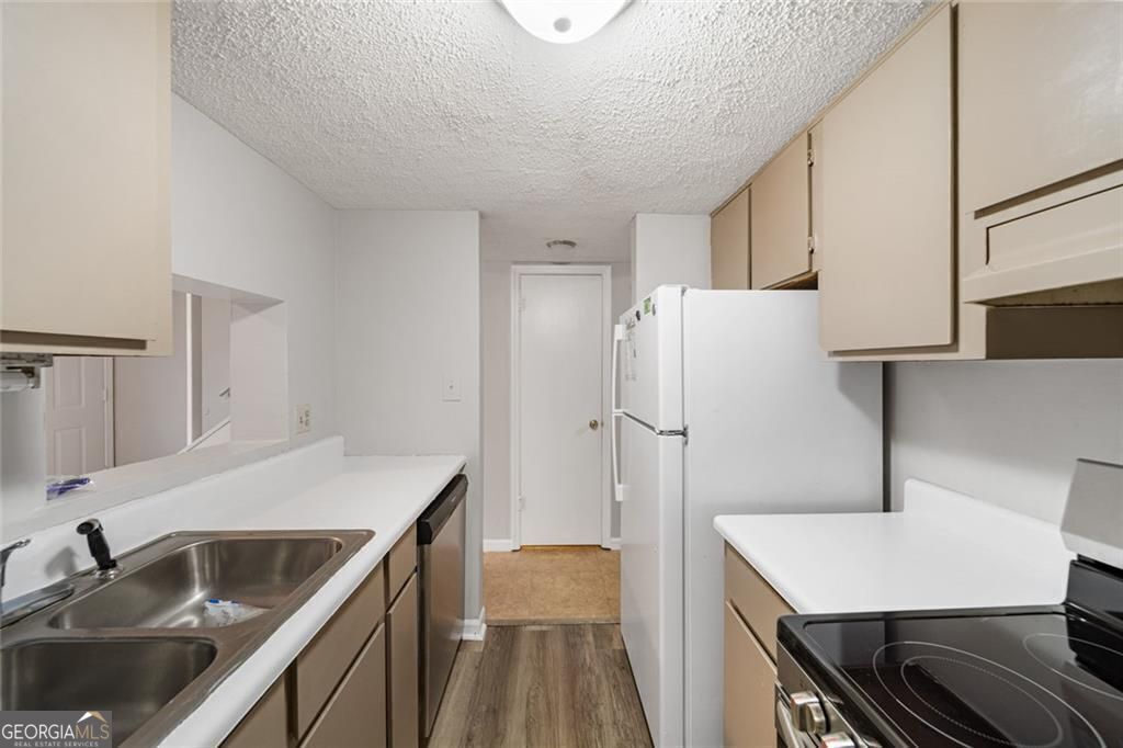 Fort Valley, Georgia, 31030, United States, ,Residential,For Sale,1952975