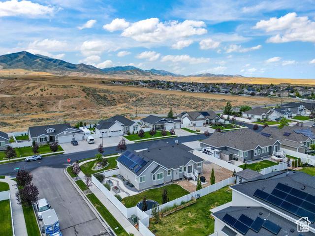 West Jordan, Utah, 84081, United States, 4 Bedrooms Bedrooms, ,3 BathroomsBathrooms,Residential,For Sale,1935106