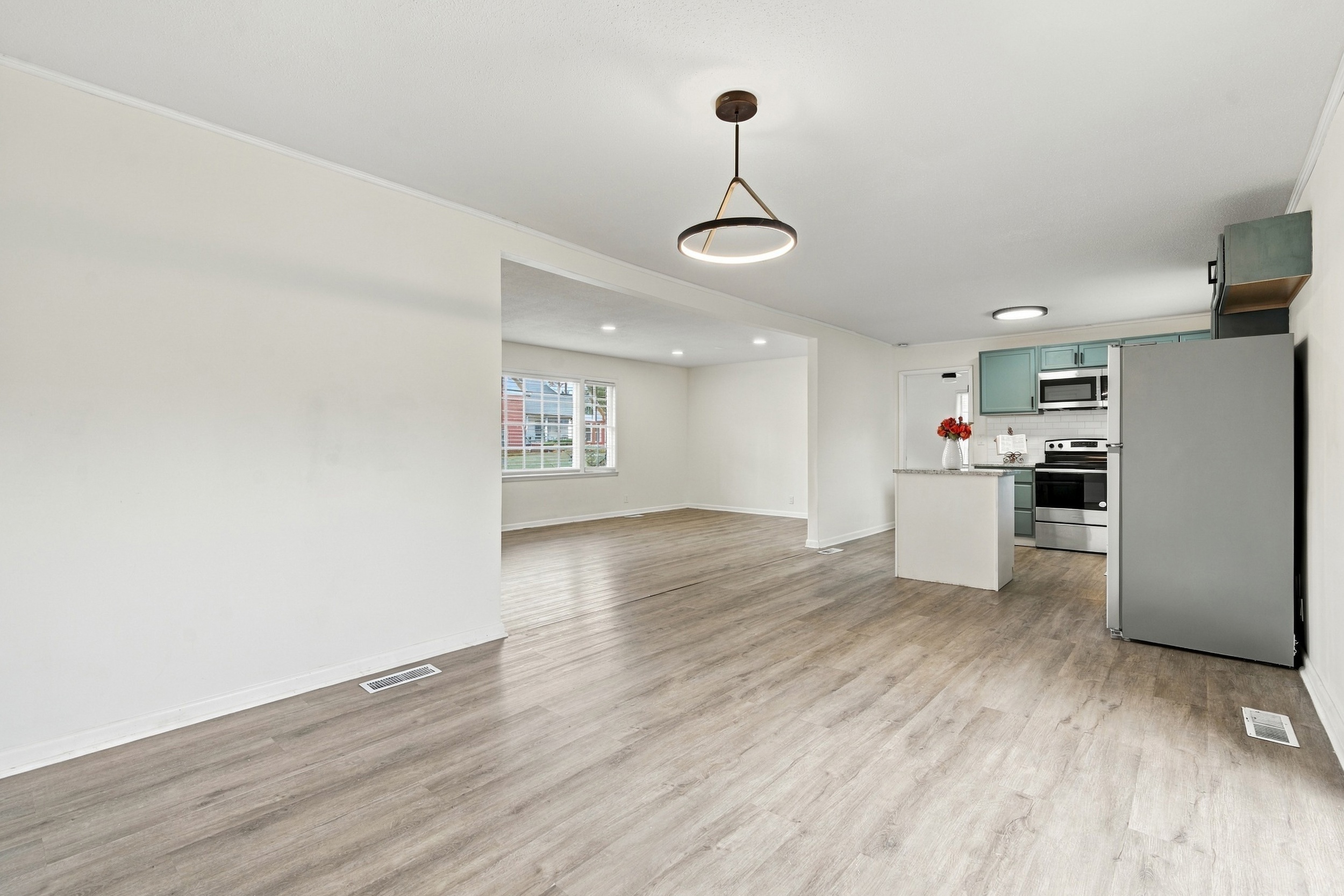  307 Meadowbrook Drive SE - 物件實景