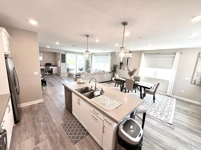 Chula Vista, California, 91915, United States, 4 Bedrooms Bedrooms, ,5 BathroomsBathrooms,Residential,For Sale,1889909