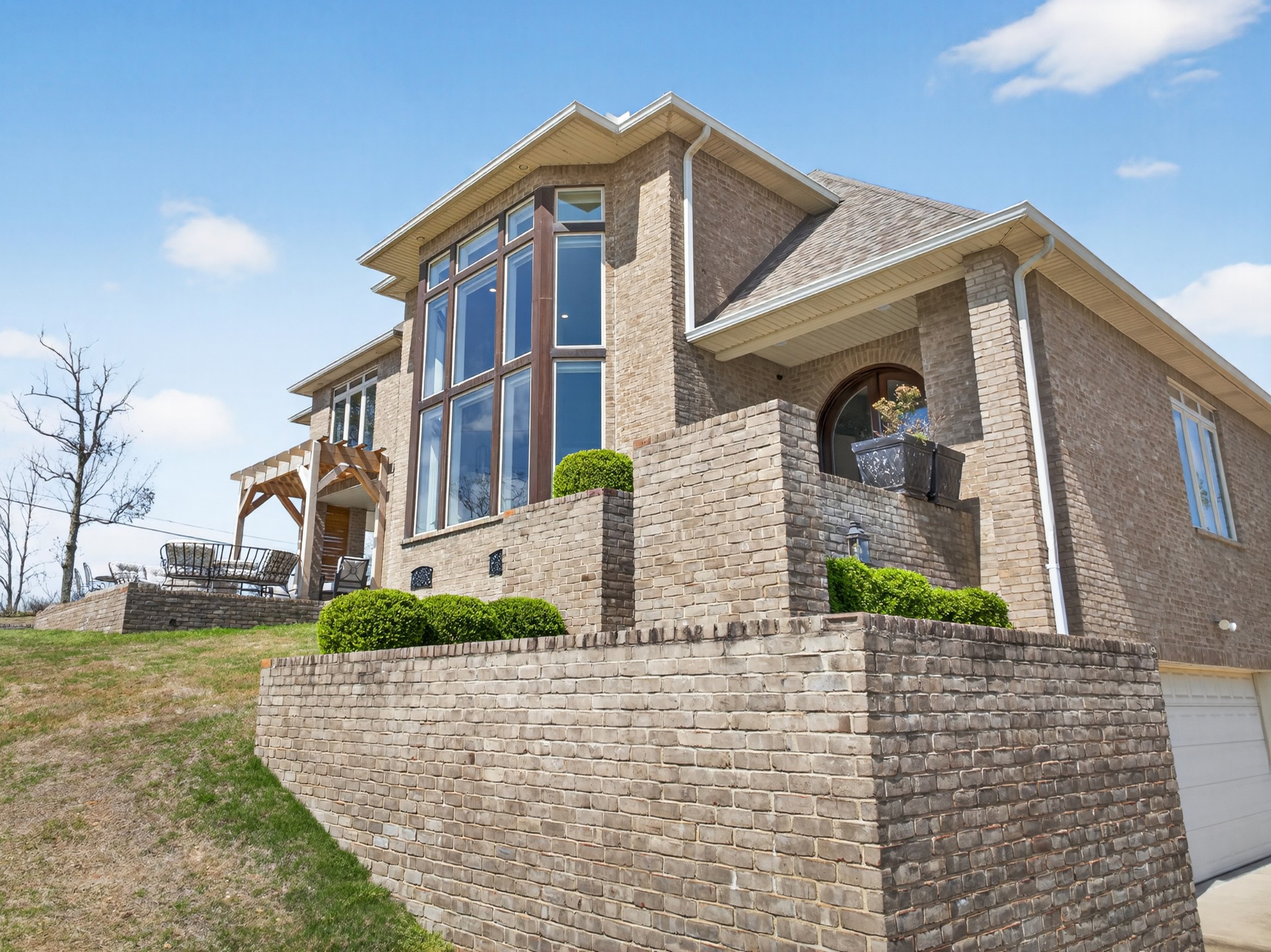 Dover, Tennessee, 37058, United States, 4 Bedrooms Bedrooms, ,3 BathroomsBathrooms,Residential,For Sale,2033493